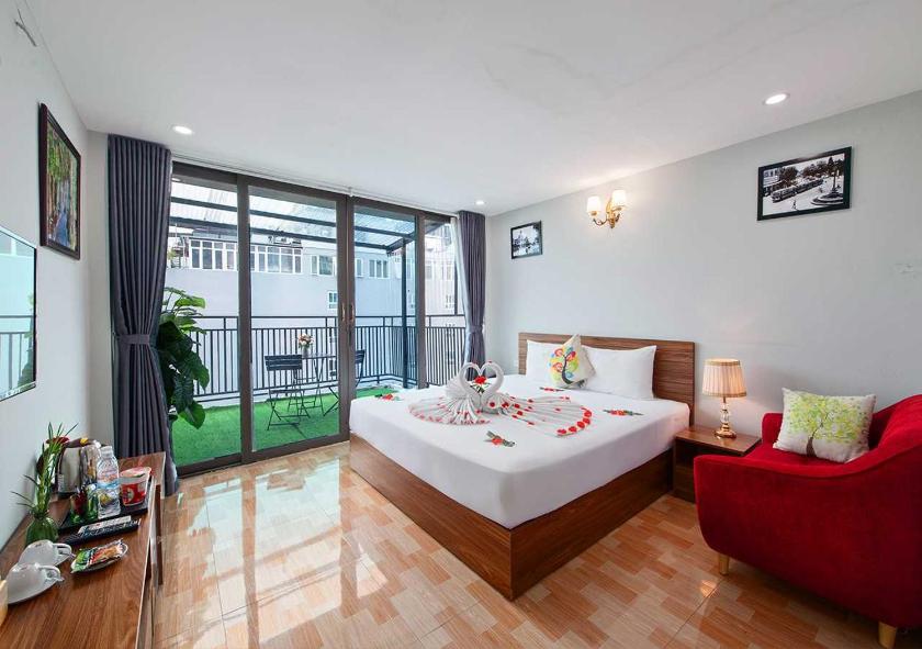 Suite có giường cỡ King với ban công