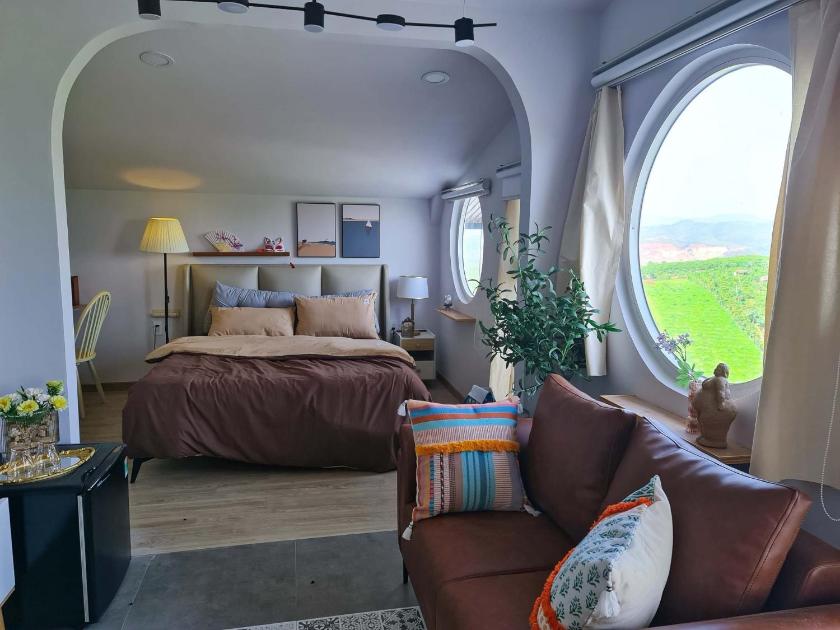 Phòng Deluxe Giường Đôi