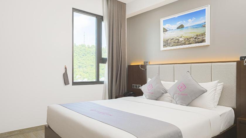 Phòng Có Giường Cỡ Queen