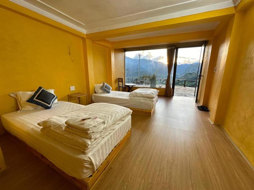 Phòng Deluxe Giường Đôi/2 Giường Đơn Nhìn Ra Núi