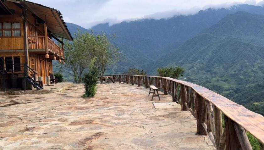 Phòng Ngủ Tập Thể Cho Cả Nam Và Nữ