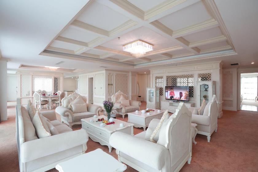 Suite Hạng Tổng Thống