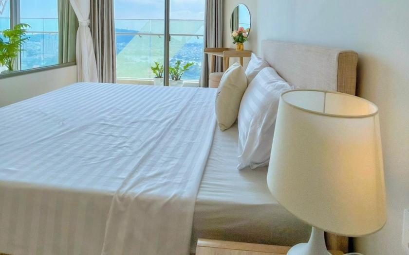 Căn hộ 2 phòng ngủ nhìn ra cảnh thành phố