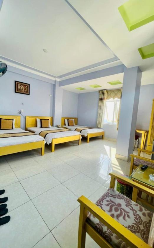 Phòng Gia Đình Có Ban Công