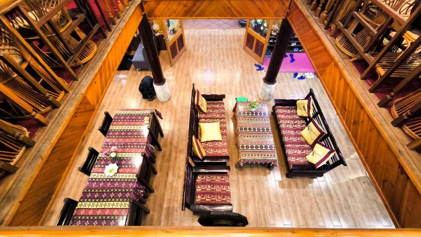 Phòng Ngủ Tập Thể Cho Cả Nam Và Nữ