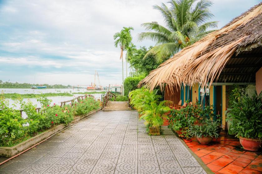 Phòng Deluxe Giường Đôi/2 Giường Đơn Nhìn Ra Sông