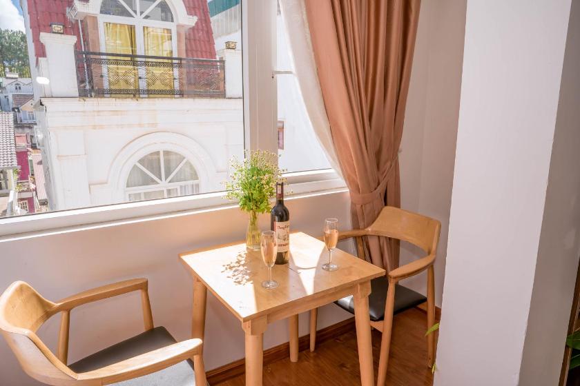 Phòng Superior 4 Người Phòng Superior 4 Người