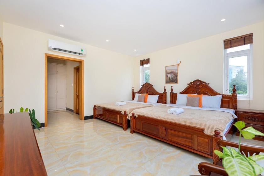 Biệt Thự Có Hồ Bơi Riêng