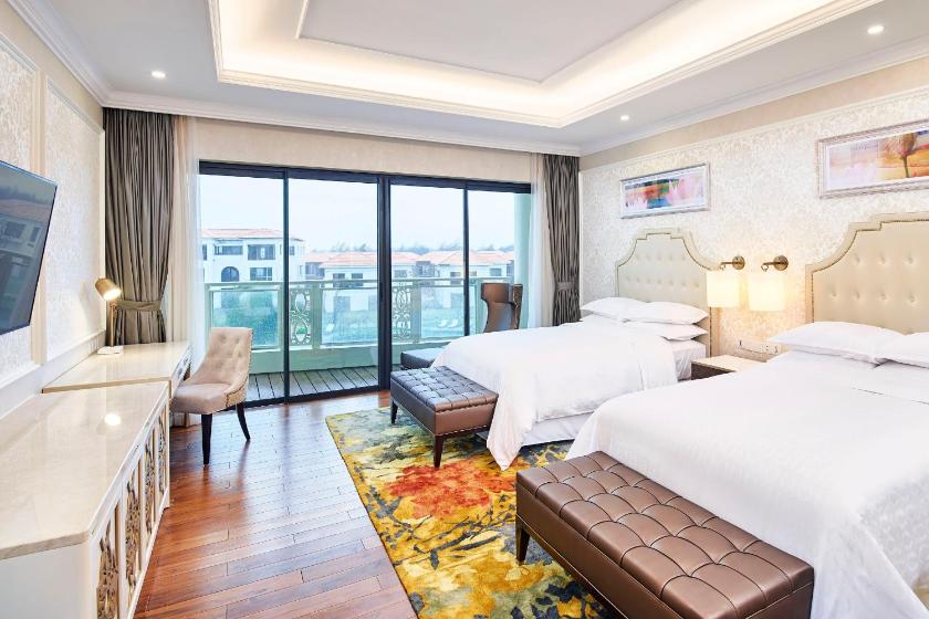 Deluxe, Guest room, 2 Twin, Pool view Deluxe, Guest room, 2 Twin, Pool view