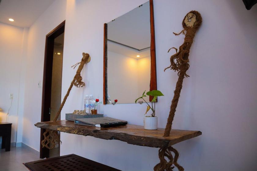 Phòng Giường Đôi Có Ban Công