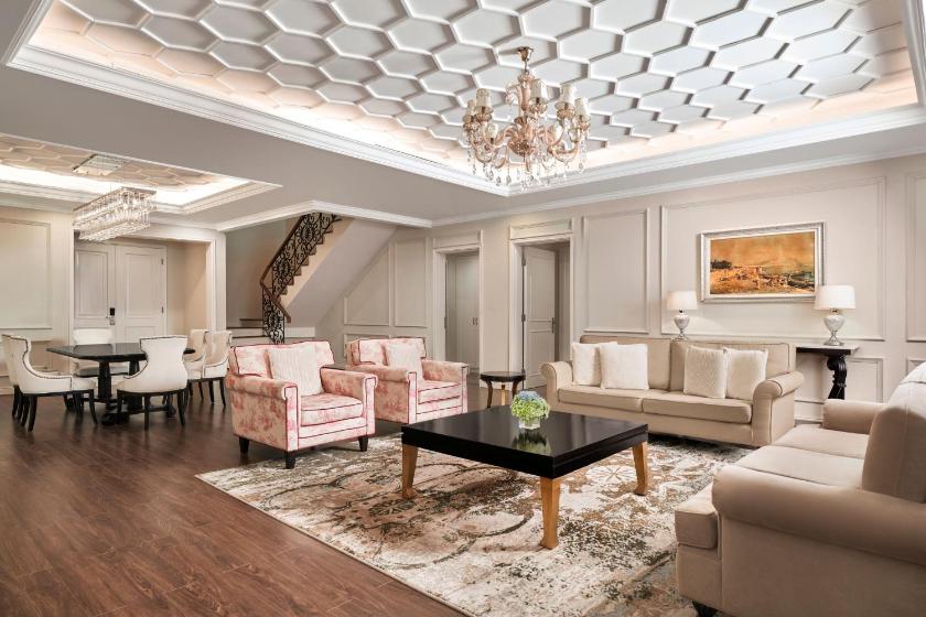 Biệt Thự 4 Phòng Ngủ Nhìn Ra Biển Có Hồ Bơi Riêng Biệt Thự 4 Phòng Ngủ Nhìn Ra Biển Có Hồ Bơi Riêng