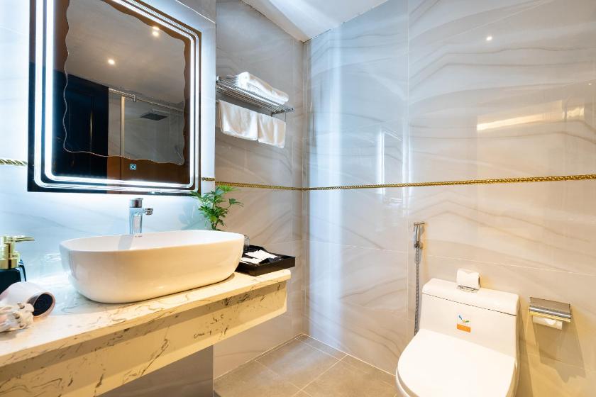 Phòng Superior Giường Đôi (Không Có Cửa Sổ)