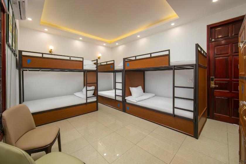 Giường Trong Phòng Ngủ Tập Thể 6 Giường