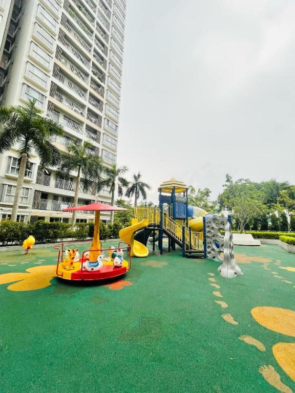 Phòng 4 Người Có Ban Công