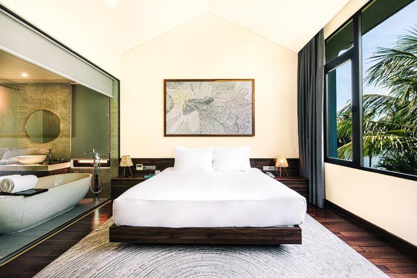 Villa 2 Bedrooms River View Villa 2 Bedrooms River View