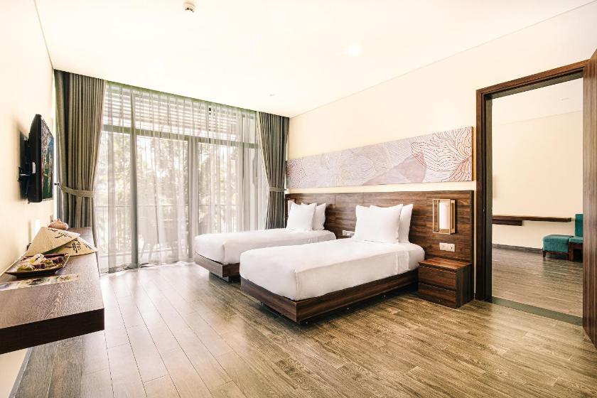 Executive Suite nhìn ra sông Executive Suite nhìn ra sông