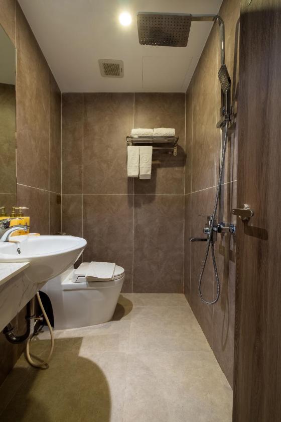 Suite Nhìn Ra Thành Phố