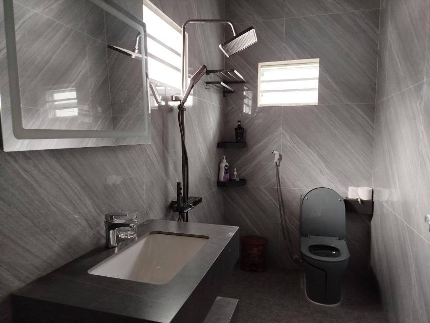 Phòng Gia Đình Có Ban Công