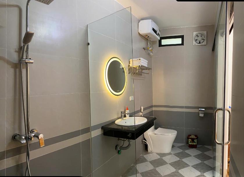 Bungalow - Nhìn Ra Mặt Nước 