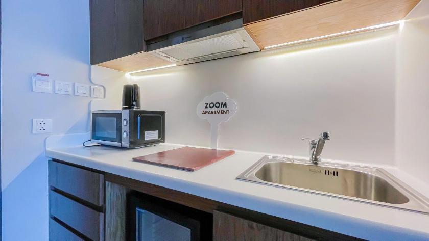 Căn Hộ Nhìn Ra Thành Phố