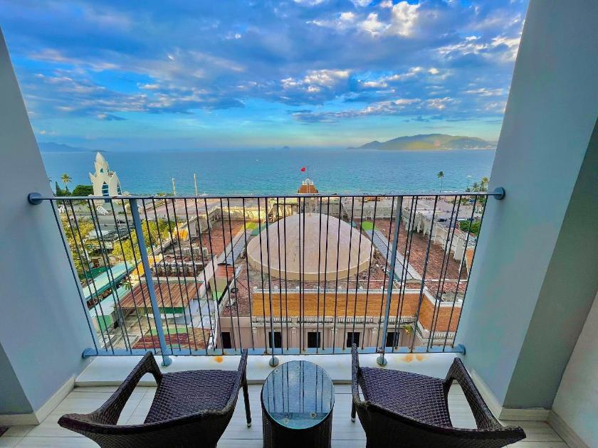 Căn Hộ Nhìn Ra Biển