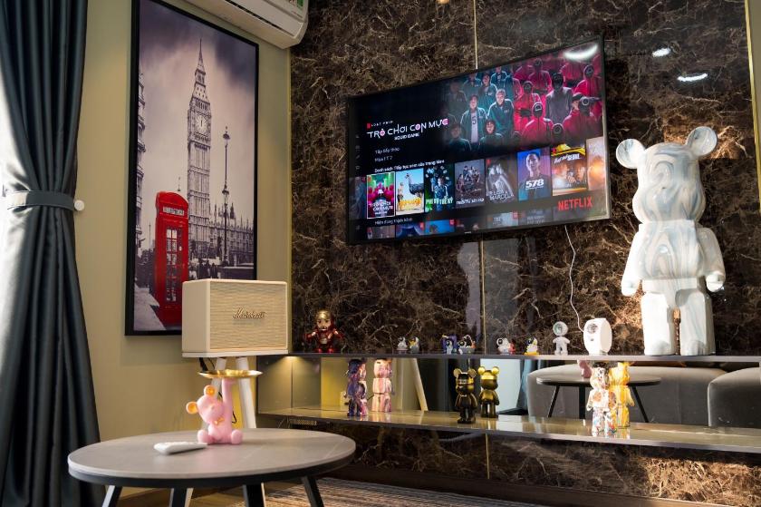 Căn hộ 1 Phòng ngủ có Ban công và Tầm nhìn ra Thành phố