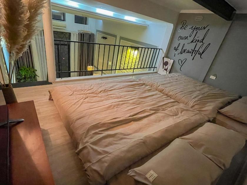 Phòng Gia Đình Có Ban Công