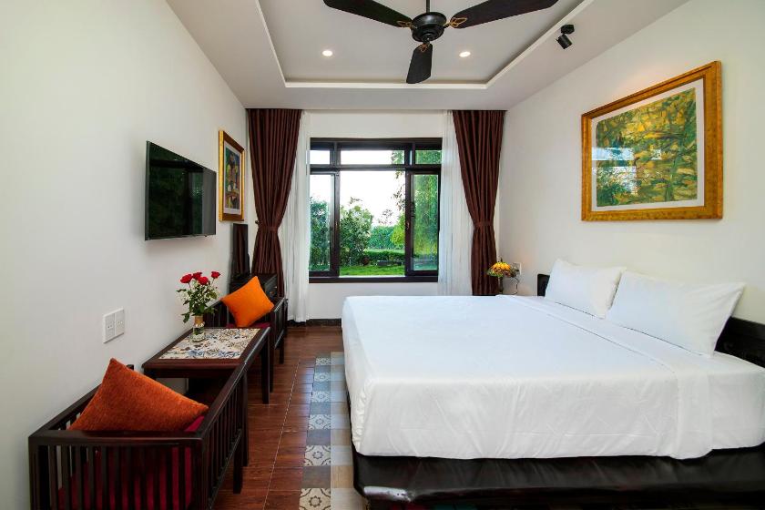 Phòng Có Giường Cỡ Queen Nhìn Ra Vườn