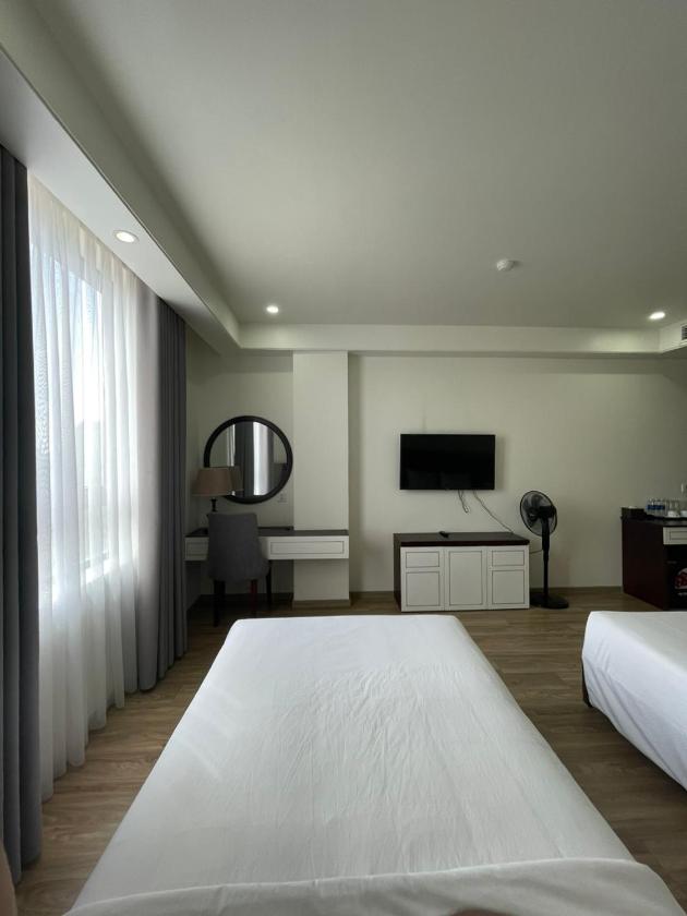 Phòng Deluxe cho 3 Người Phòng Deluxe cho 3 Người