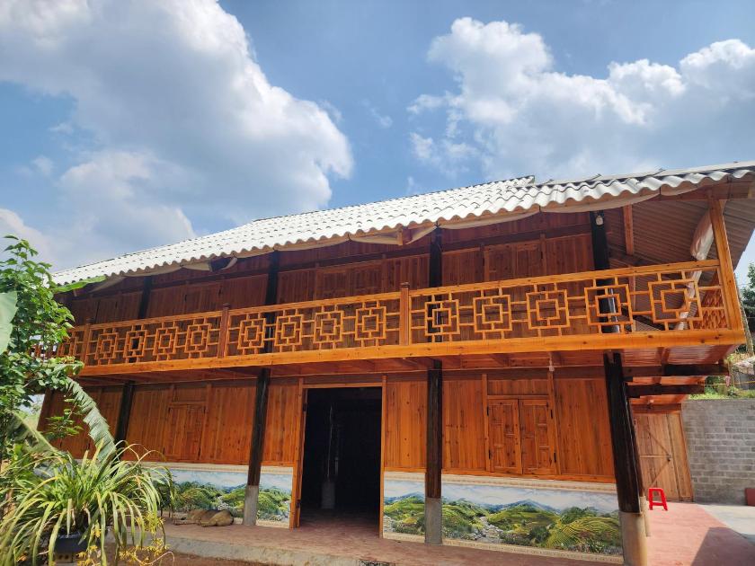 Phòng Có Giường Cỡ Queen Nhìn Ra Hồ Bơi