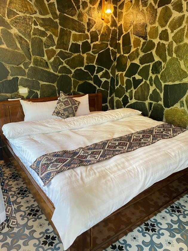 Phòng Giường Đôi Nhìn Ra Vườn