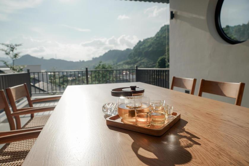 Phòng Ngủ Tập Thể 6 Giường Cho Cả Nam Và Nữ