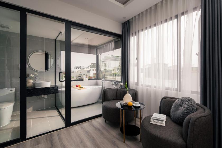 Suite Nhìn Ra Thành Phố