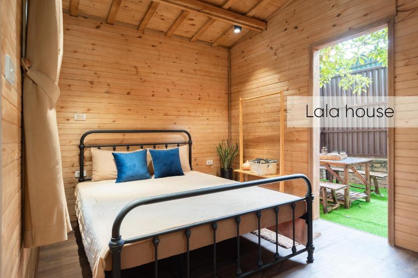 Phòng Deluxe Giường Đôi Kèm Giường Phụ