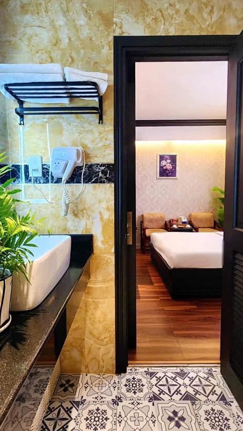 Phòng Có Giường Cỡ King