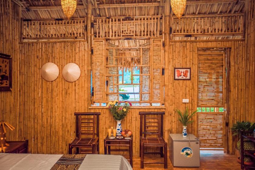 Bungalow hướng nhìn ra phong cảnh Núi non Bungalow hướng nhìn ra phong cảnh Núi non