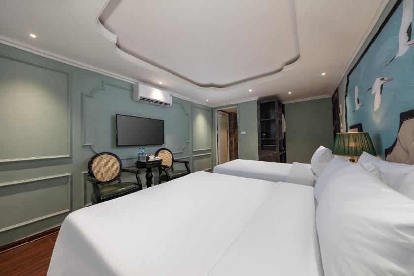 Phòng Deluxe 4 Người