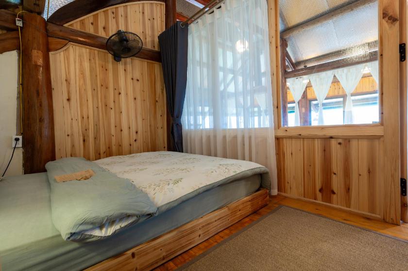 Phòng Giường Đôi với Nhà vệ sinh Chung