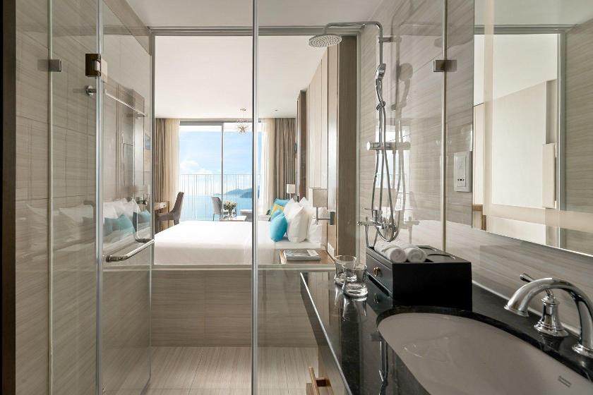 Phòng Deluxe Giường Đôi Với Ban Công và Tầm Nhìn Ra Biển