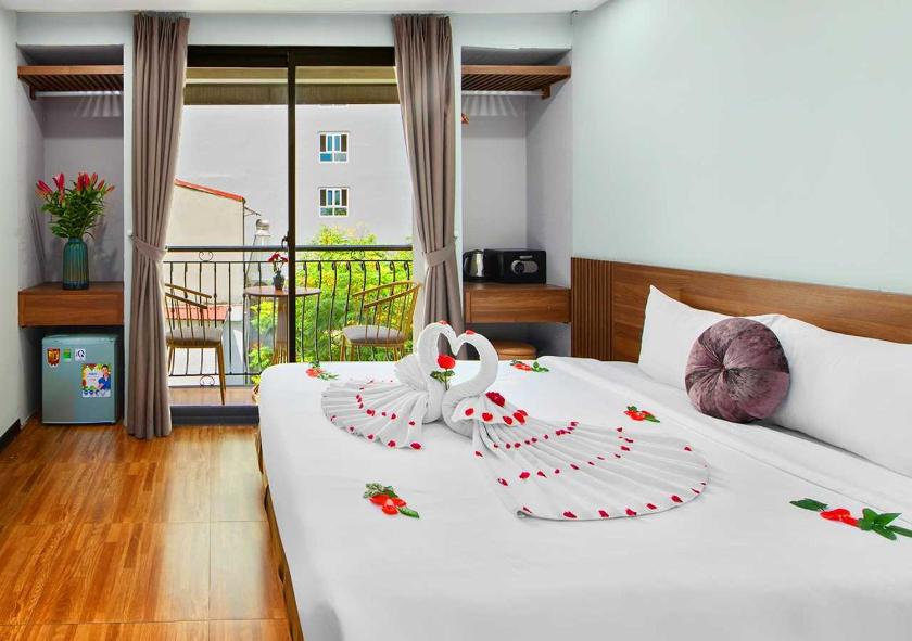 Phòng Deluxe Giường Đôi/2 Giường Đơn Có Ban Công