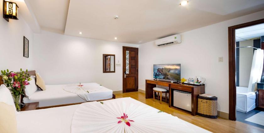 Phòng 3 Người Nhìn Ra Thành Phố Phòng 3 Người Nhìn Ra Thành Phố