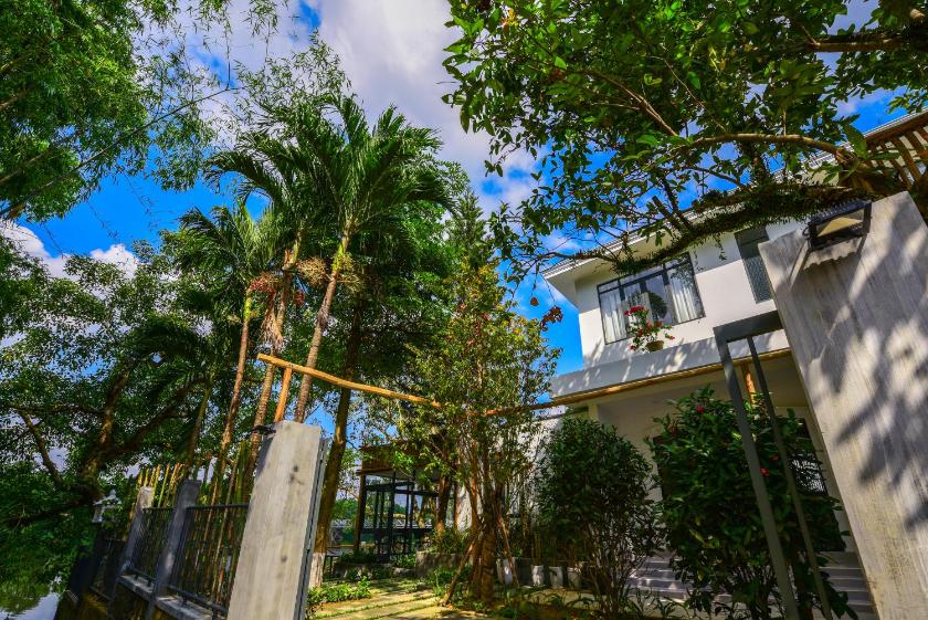 Phòng Có Giường Cỡ King Nhìn Ra Sông