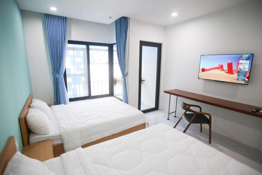 Studio Có Ban Công