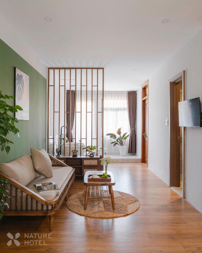 Suite Junior Nhìn Ra Cảnh Núi Non