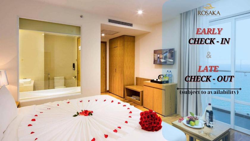 Phòng Premier Deluxe có Giường Đôi và Ban công