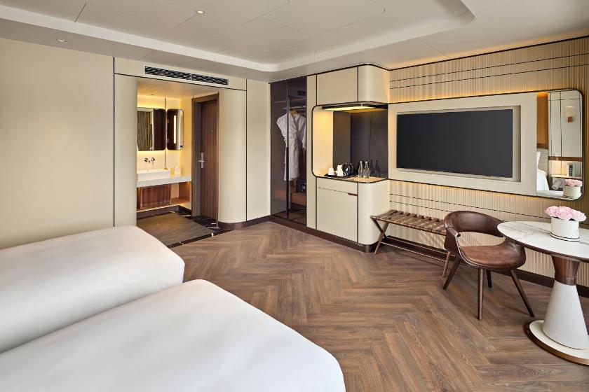 Phòng Deluxe Giường Đôi/2 Giường Đơn Có Ban Công