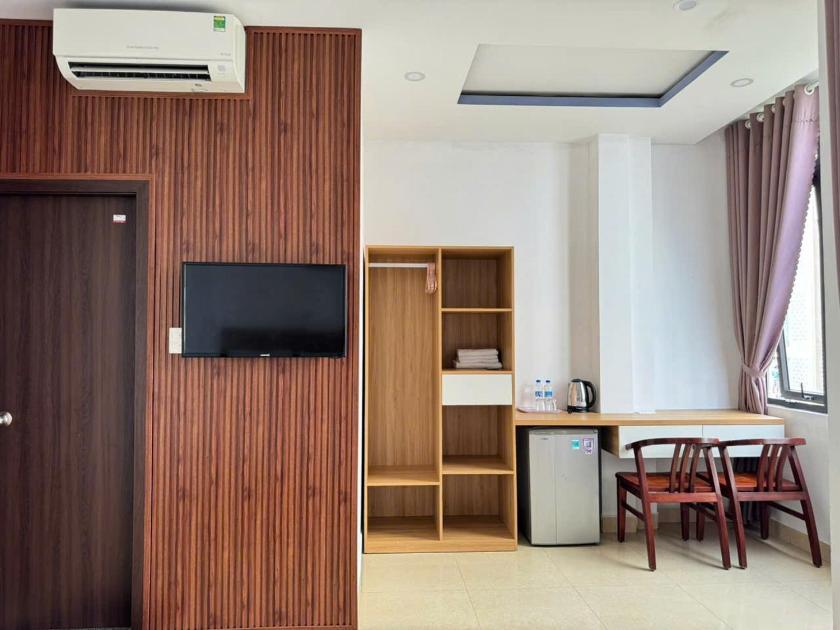 Phòng Giường Đôi Có Ban Công (2 Người Lớn + 1 Trẻ Em)