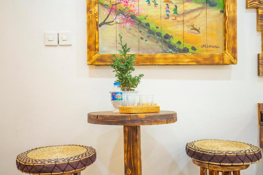 Phòng Giường Đôi Hạng Tiết Kiệm