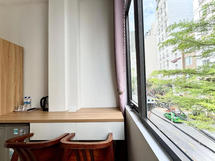 Phòng 4 Người Có Ban Công