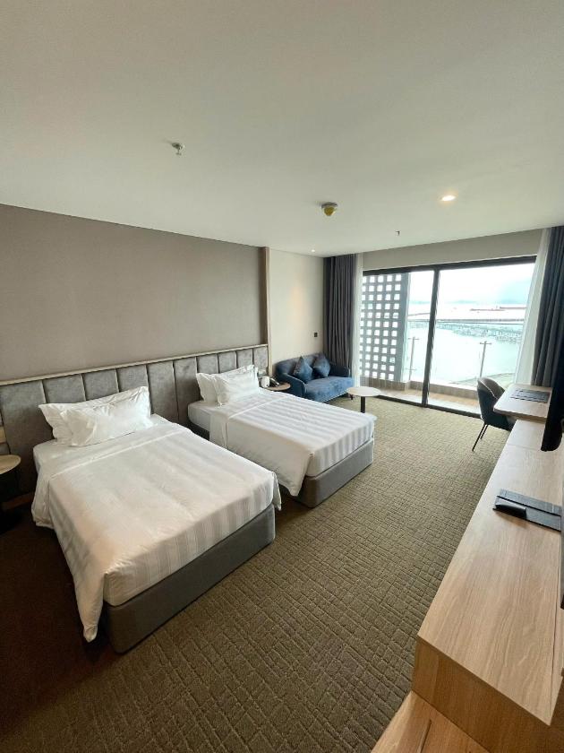 Phòng Deluxe 2 Giường Đơn Nhìn Ra Biển